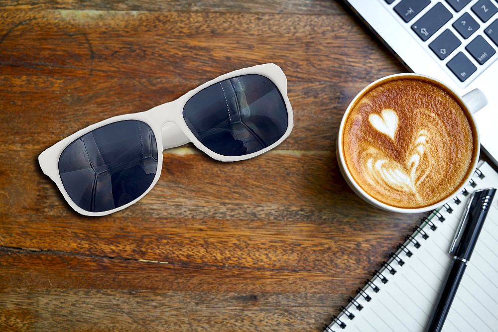 Trendy Sunglasses from Fashioncraft® - Image 3