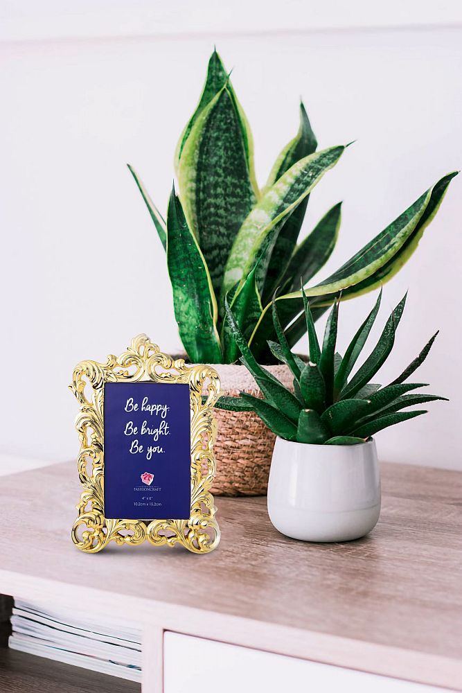 Baroque style gold electroplate 4x6 Frame - Image 4