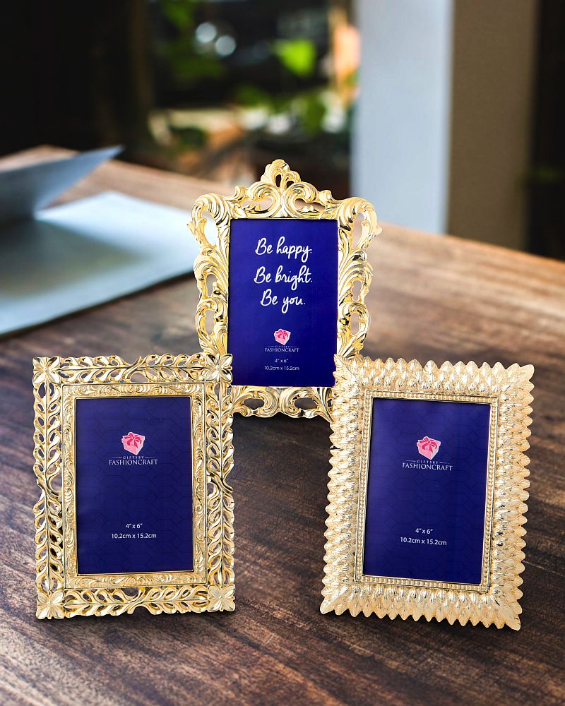 Electroplate gold 4x6 frames - 3 assorted styles - Image 3